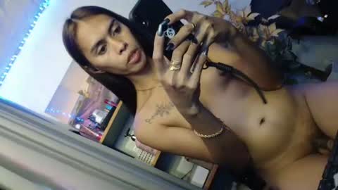 PRETTY JENNY online show from May 11, 7:25 am