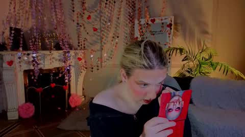 jes_solar online show from February 16, 10:51 pm