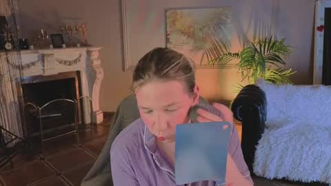 jes_solar online show from April 25, 9:23 pm