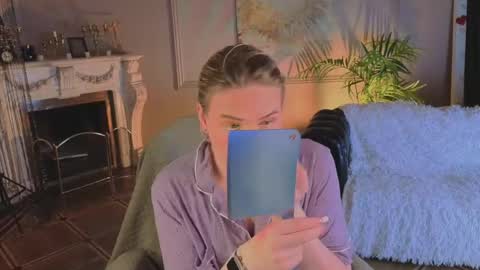 jes_solar online show from April 26, 9:24 pm