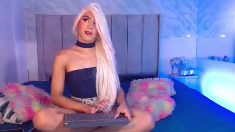 JESS online show from December 21, 2:41 am