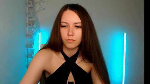 Emma online show from November 13, 11:23 pm