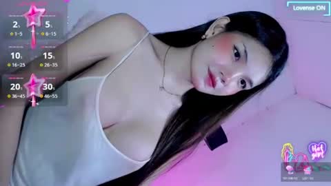 joanna_johnson online show from July 7, 4:11 pm