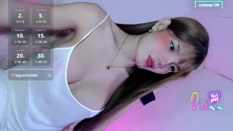 joanna_johnson online show from July 14, 6:35 pm