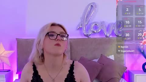 Jules Nightt online show from May 22, 10:28 pm