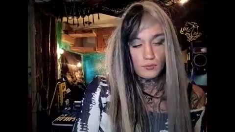 jynxamy online show from May 10, 10:37 pm