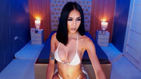 Snapshot of jynxocean chatting on December 22, 1:23 am Jynx online show from December 22, 1:23 am