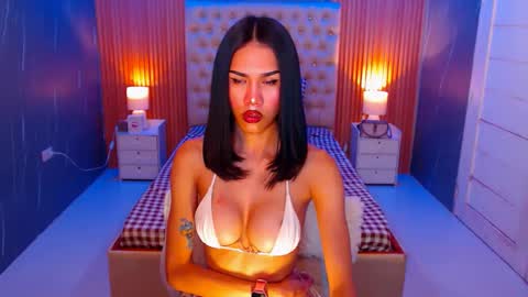 Snapshot of jynxocean chatting on February 6, 8:18 am Jynx online show from February 6, 8:18 am