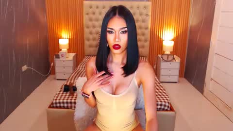 Snapshot of jynxocean chatting on February 13, 9:41 am Jynx online show from February 13, 9:41 am