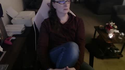 Camprincess331 online show from January 6, 2:04 am