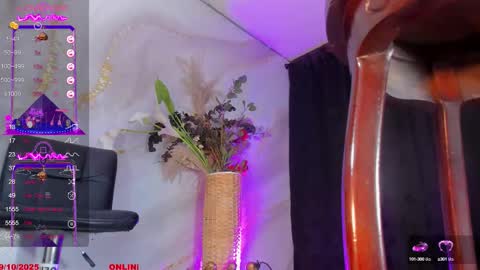 Snapshot of karlaebony_ts chatting on October 9, 8:43 pm KARLA online show from October 9, 8:43 pm