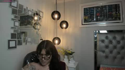 kate online show from May 16, 4:32 am