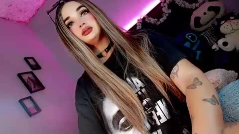 kattie_sweet_ online show from November 5, 10:42 pm