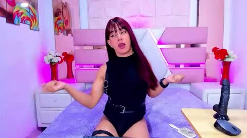 KattyJener online show from May 26, 1:57 am