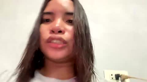 kaycee_wild online show from March 6, 5:07 pm