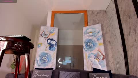 keila_rose online show from May 27, 4:53 am