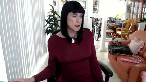 kellyanne Lynn but please call me fucktoy online show from June 7, 4:15 pm