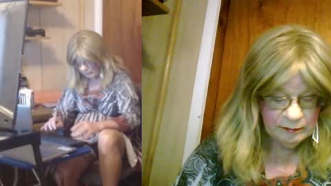 kim crossdresser     no nude room and clean chat only. online show from January 16, 4:07 pm