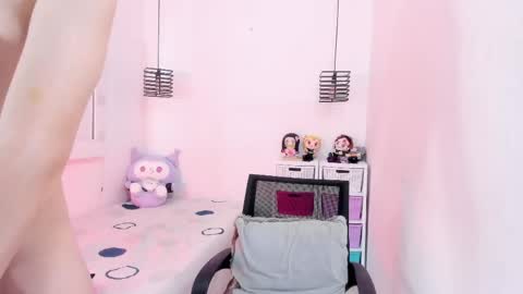 kimberly_thonson online show from May 8, 9:11 pm