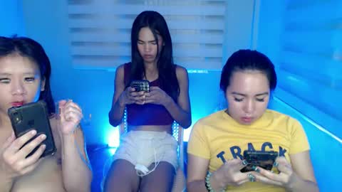 Snapshot of kimbratx chatting on January 18, 2:07 am kimbratx online show from January 18, 2:07 am