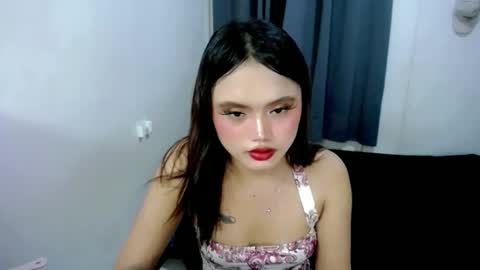 kim ejara online show from May 20, 5:46 am