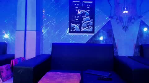 king_hot26 online show from May 29, 2:04 pm
