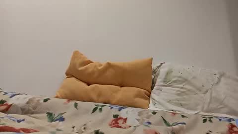 Lucy InTheSky... online show from January 9, 10:26 pm