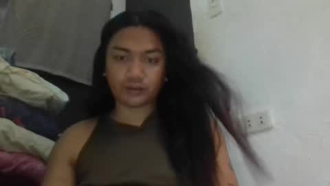 kisses_trixiats online show from January 13, 1:02 am