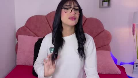 Kitty  online show from April 25, 3:43 am