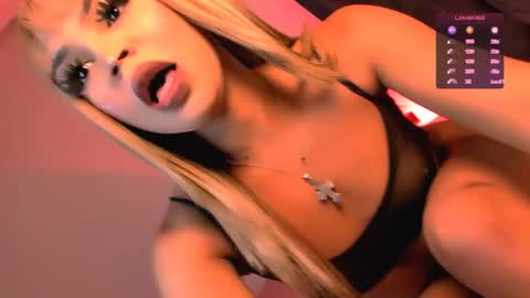 Alysha online show from May 11, 5:46 am
