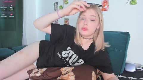 Kristina3 online show from May 25, 3:30 pm
