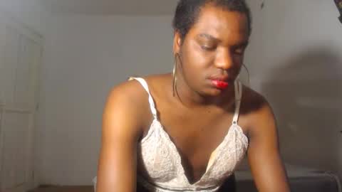 kristal_cox2 online show from May 25, 10:23 am