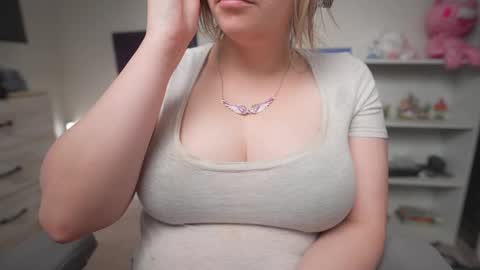 Krystal Syx online show from October 2, 11:48 pm