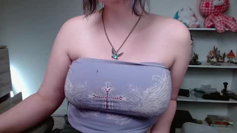 Krystal Syx online show from May 16, 9:36 pm