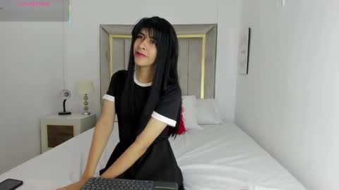 Julian online show from October 1, 7:25 pm