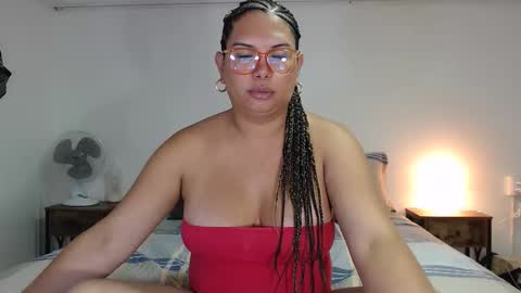 FLOR SALVAJE online show from November 12, 2:46 am