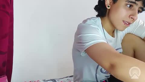 latinheatx22 online show from May 11, 11:24 pm