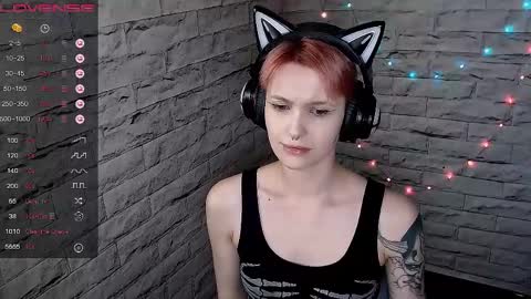 Eva online show from May 30, 6:28 pm