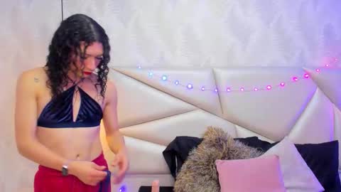 Laurent online show from December 18, 11:37 am