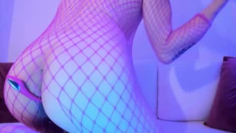 Leefoxx online show from May 25, 6:32 am