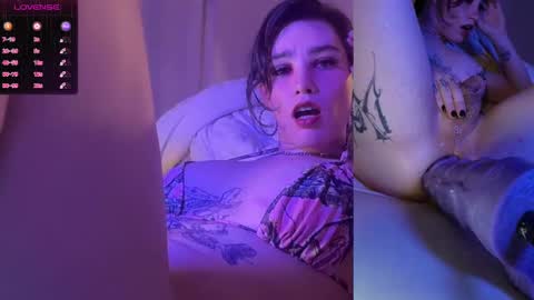 Snapshot of lena_vesper chatting on September 18, 11:43 pm Lena Vesper online show from September 18, 11:43 pm