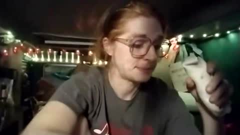 LesleyGumGrass- The Boring Trans girl online show from May 17, 9:53 am