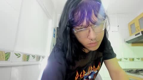 lilith  online show from February 16, 12:03 pm