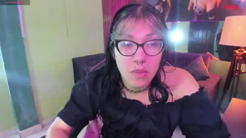lilith  online show from May 13, 11:19 am