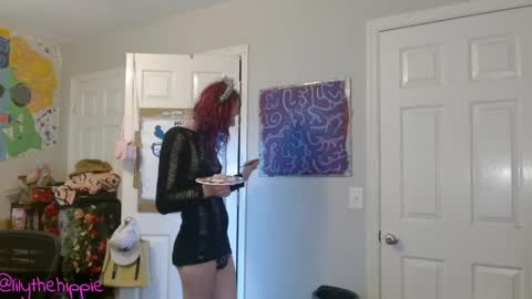 lilythehippie online show from May 15, 6:05 pm