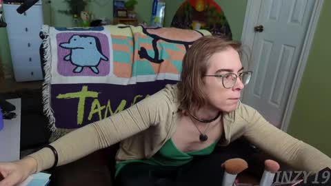 Linzy19 online show from February 20, 3:52 pm