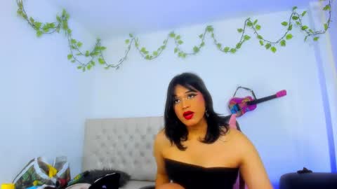 Snapshot of littlejazil chatting on February 10, 2:41 am Jazil Martinez online show from February 10, 2:41 am