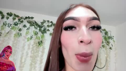Liz Luna online show from May 12, 9:45 pm