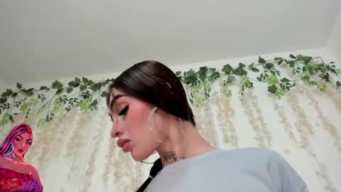 Liz Luna online show from May 23, 10:17 pm