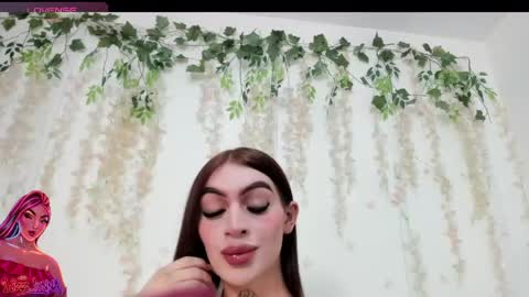 Liz Luna online show from May 27, 9:34 pm